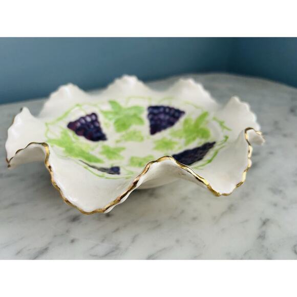 Majolica Ceramic Hand Painted Candy Dish Bowl Grape Design Gold Trim Signed JLM - Picture 13 of 16